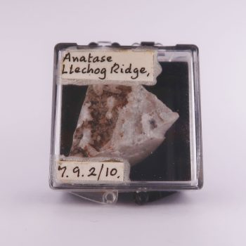 anatase and quartz from llechog ridge, wales