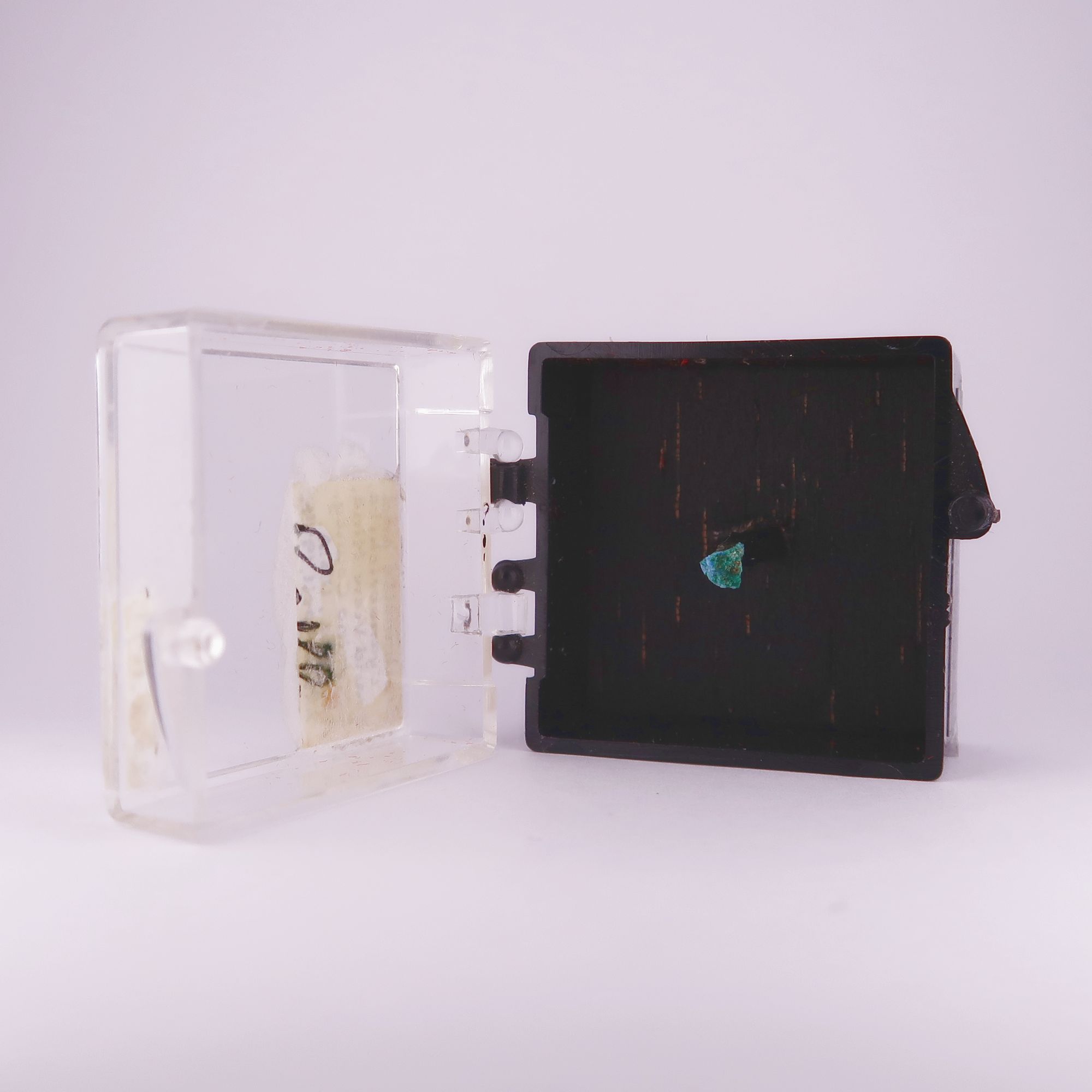 brochantite and cyanotrichite from grand view mine, usa