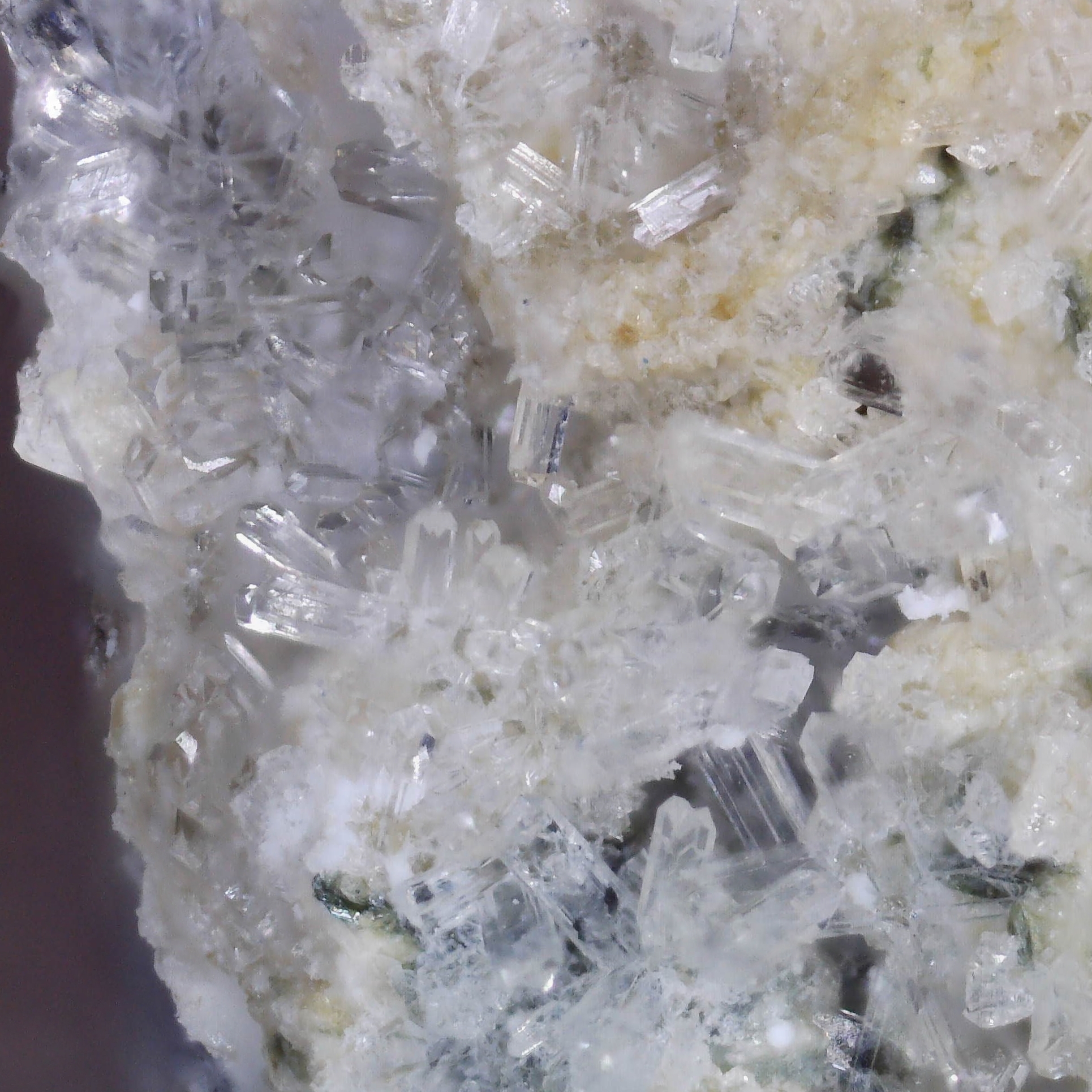 willhendersonite and phillipsite ca from bellerberg volcano, germany